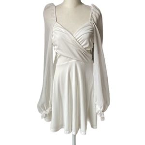 Lucy In the Sky Chiffon and Sheer Puff Sleeve Aliah Formal Mini Dress